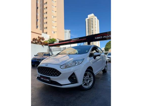 FORD FIESTA 1.6 TI-VCT FLEX SEL POWERSHIFT FORD FIESTA 1.6 TI-VCT FLEX SEL POWERSHIFT